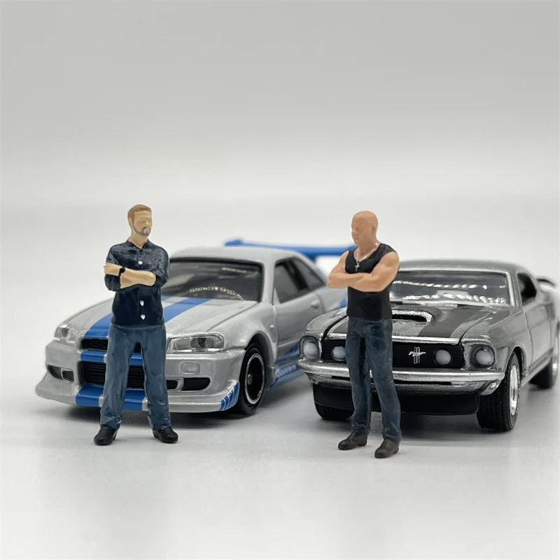 1/64 Scale Model Fast and Furious Dominic and Brian Figures