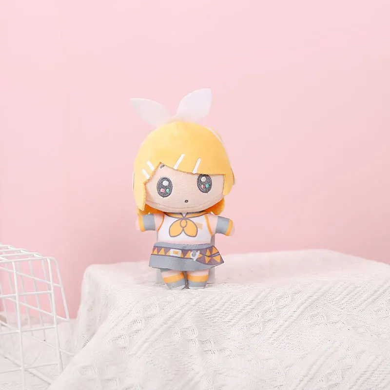 新しい初音ミクぬいぐるみキーホルダー 14 センチメートルアニメ