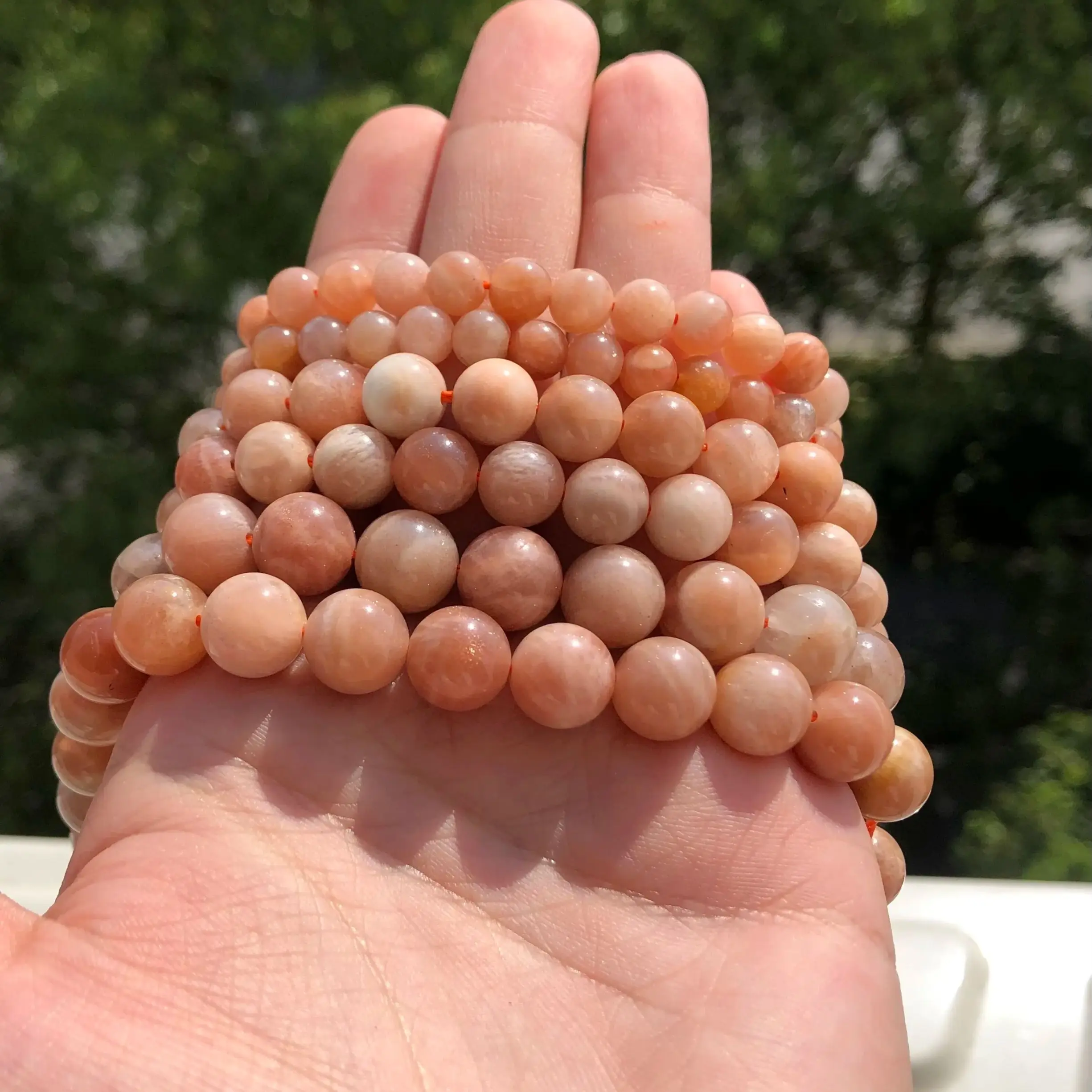 Рисунок 6 - A + бусины из натурального солнцезащитного камня