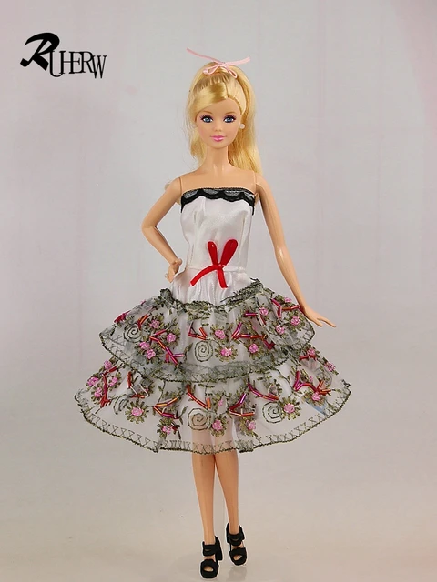 roupa boneca barbie moda verao