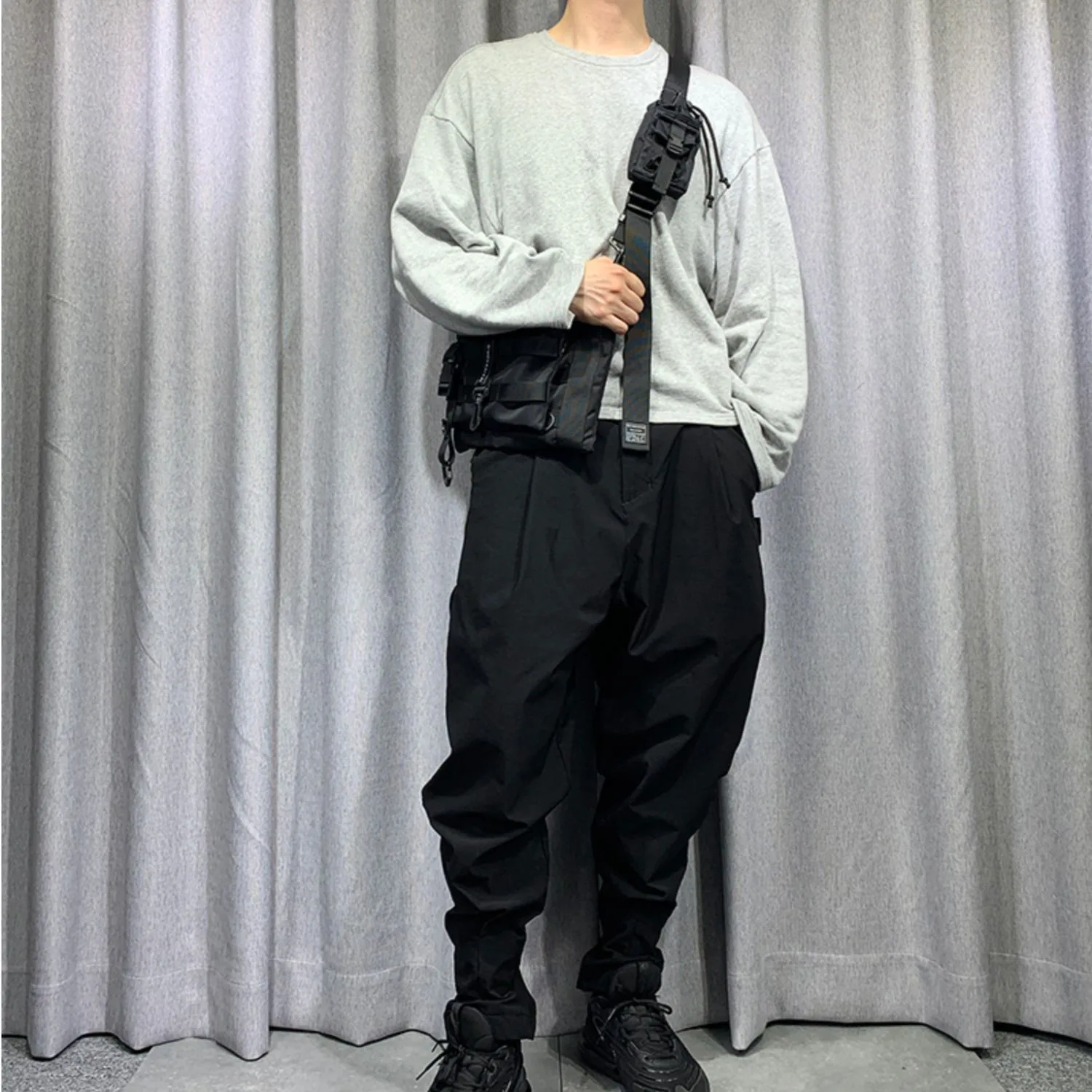 Punk Hip Hop Multifunction Coin Crossbody Bag Men Women Adjustable Techwear Shoulder Strap Chest Bag Detachable Mini Phone