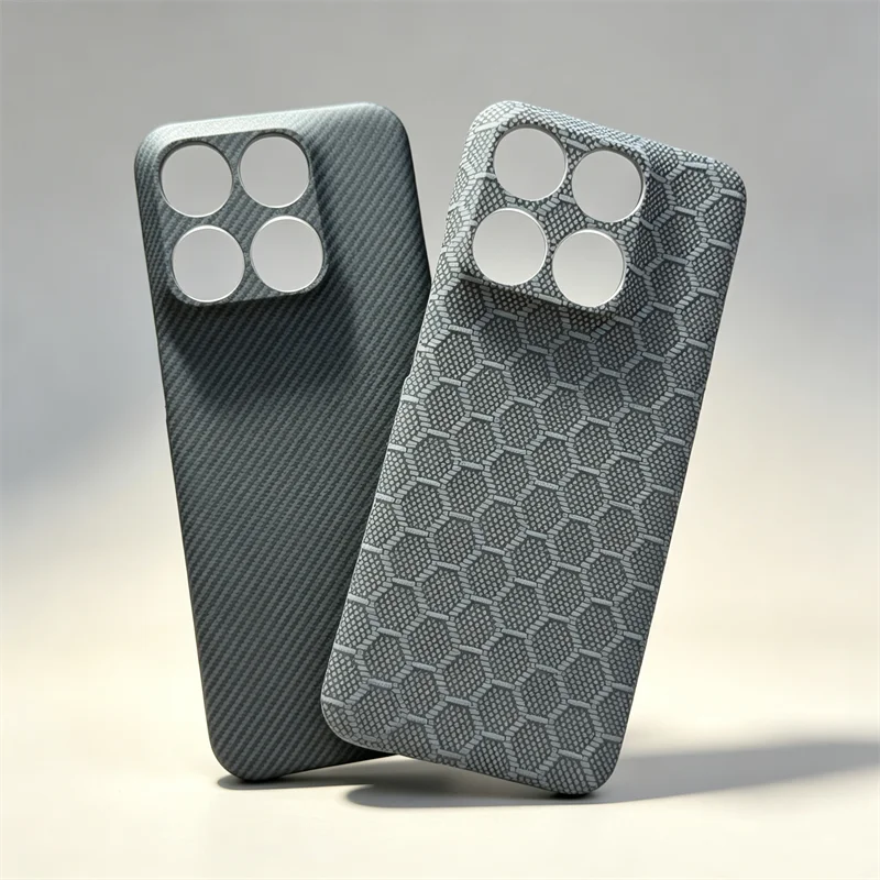 Magsafe-Compatible Carbon Fiber Striped Phone Case - Embossed Magnetic Design