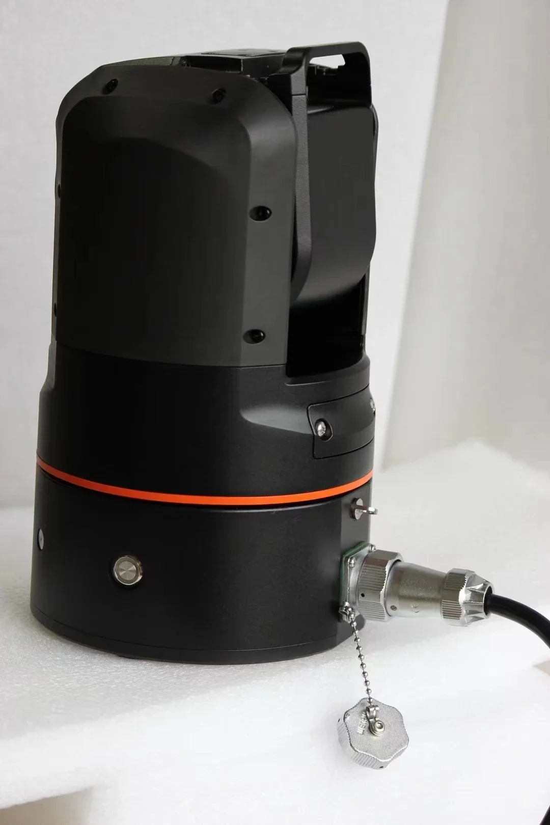5G Visible Optical Camera with 1920x1080 Removable Battery Mobile PTZ Network Camera