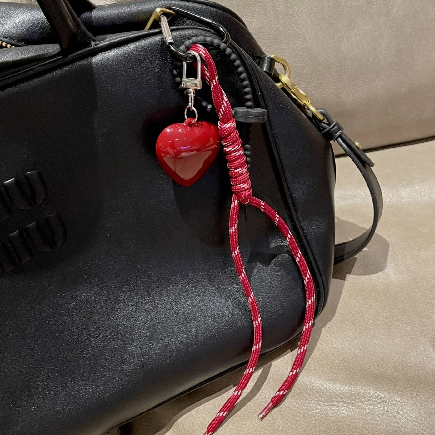 MIU Style Angola Red Heart Braided Rope Keychain Pendant Personalized Bag Pendant Accessories guitar keychain metal keychain metal keychain hook backpack decoration