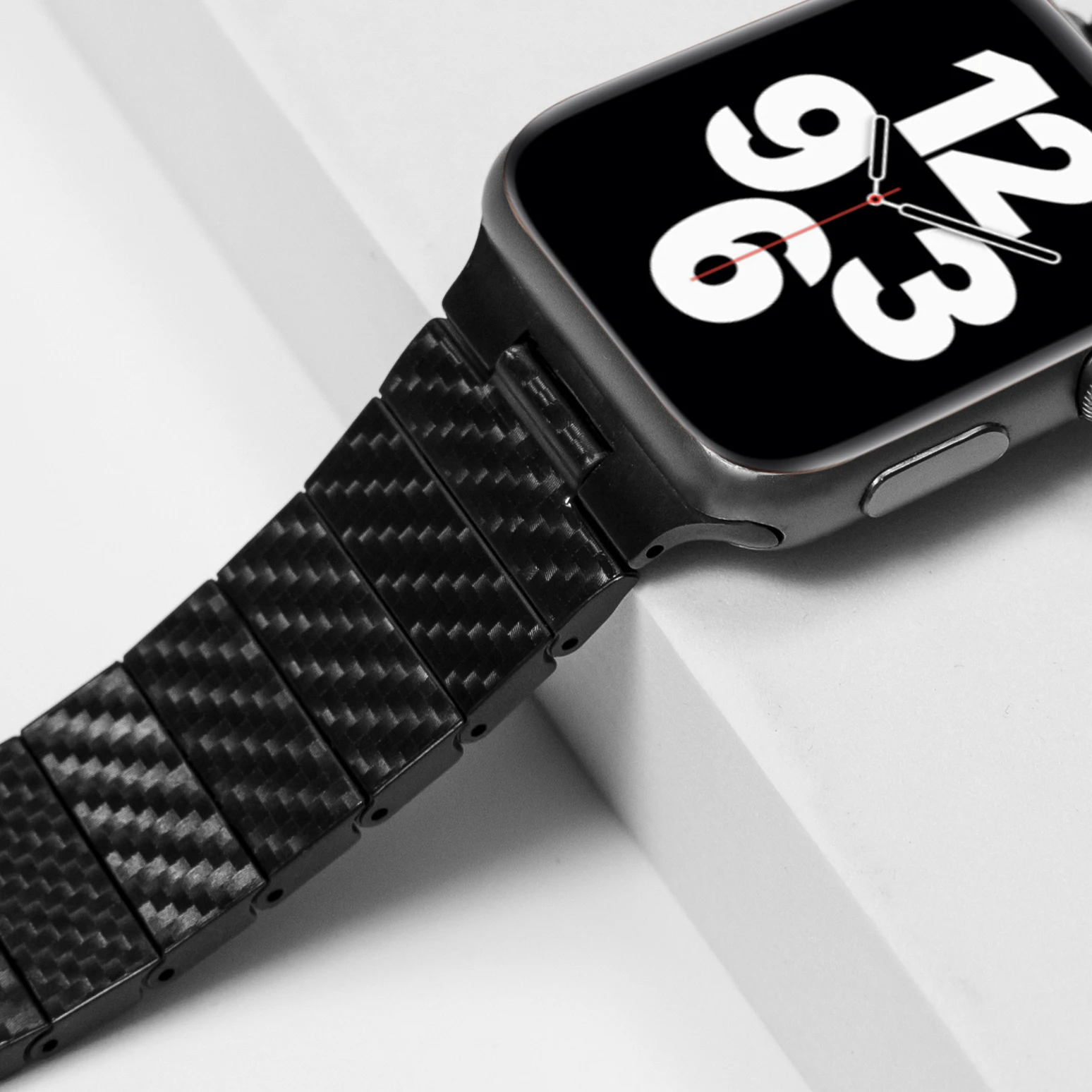 Apple Watch　炭素繊維高級バンド　44ｍｍ/45ｍｍ対応　BLACK Genuine Apple Watch 44mm/45mm/46mm Leather Loop Watch Band