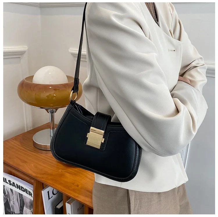 Vintage Style Ladies Shoulder Bag Lacquer Leather Handbag_voghion.com