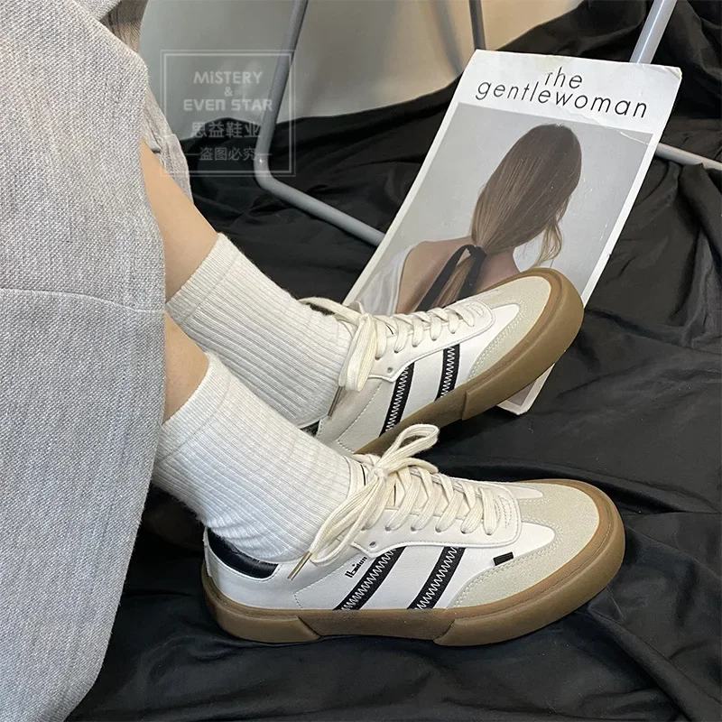 Luxury Brand 2024 New Retro Shoes for Women Sneakers Fashion Classic Low Cut Lace-up Plus Size 35-44 All-match Sneakers Women