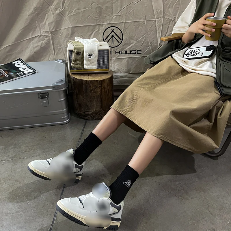 Five Pairs Of Autumn And Winter Socks Ins Retro Harbor Style Camping Snow Mountain Embroidery Mid Tube Socks Trendy Personality Cotton Socks_voghion.com