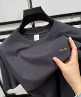 Marque de mode abeille broderie T-shirt à manches courtes été 100% coton respirant col rond haut coréen ample décontracté vêtements pour hommes 1