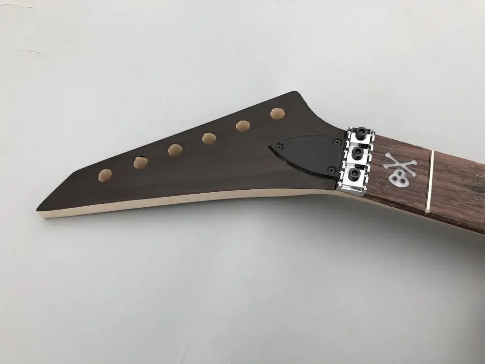 

Yinfente 24Fret Reverse Maple Guitar Neck 25.5Inch Rosewood Fretboard Skull Inlay