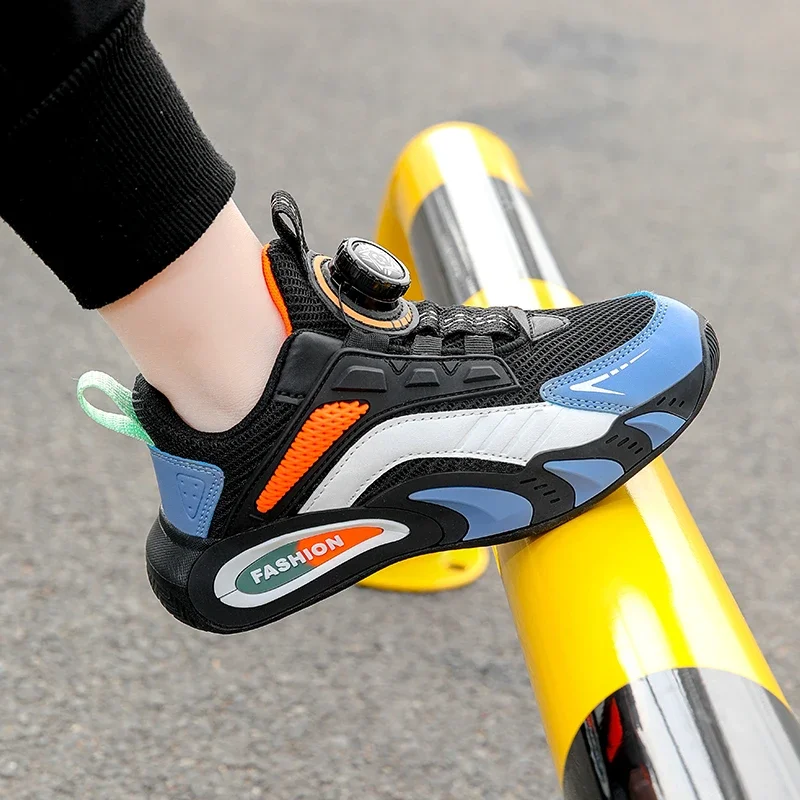 أحذية رياضية للأولاد والبنات - الصورة 4