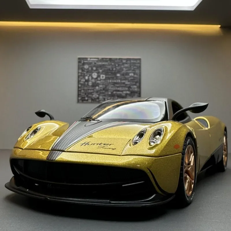 

Diecast 1:22 Pagani Huayra Sport Car Model Sound and Light Collective Casting Metal Auto Model Toys Vehicles Kids Boys Voiture