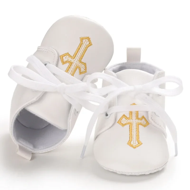 2025 흰색 패션 신발 소년과 소녀를위한 캐주얼 신발 부드러운 바닥 세례 신발 운동화 Comfort First WalkShoes