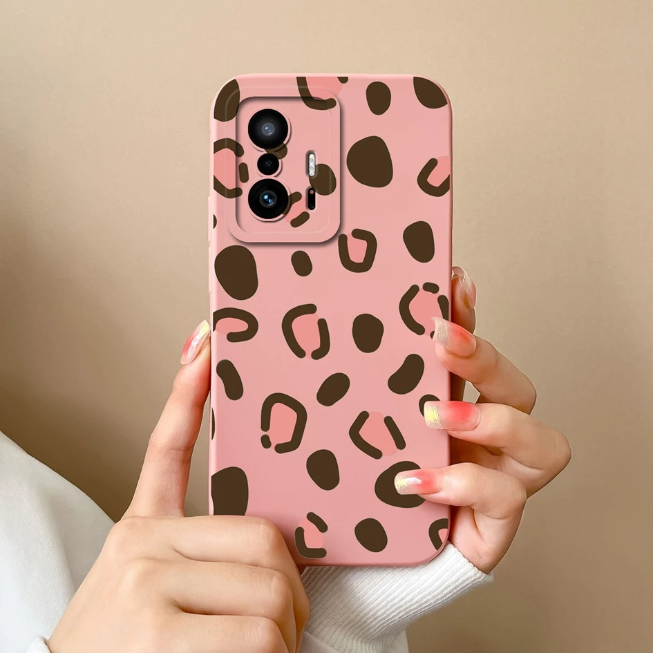 Fashion Design Matte Liquid Silicone Case with Screen Protector for Xiaomi 11T Pro - Sweet Girls Collection
