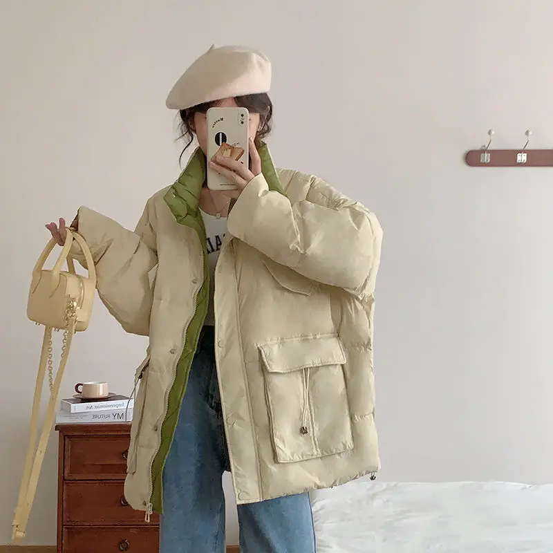 

2023 New Style Stand Collar Winter Thicken Female Parkas Short Puffer Jacket Women Fashion White Duck Down Coat Huge X71