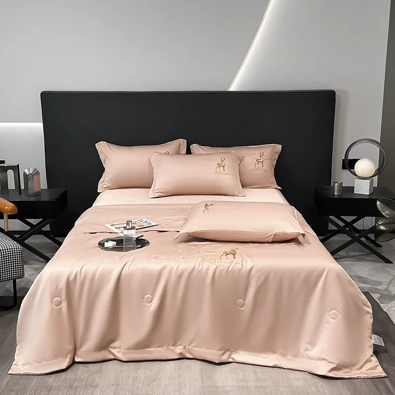 

Fresh Summer Cool Blanket High-end Embroidery Quilting Queen Quilt Silky Breathable Ice Rayon Blankets Cooling Comforter