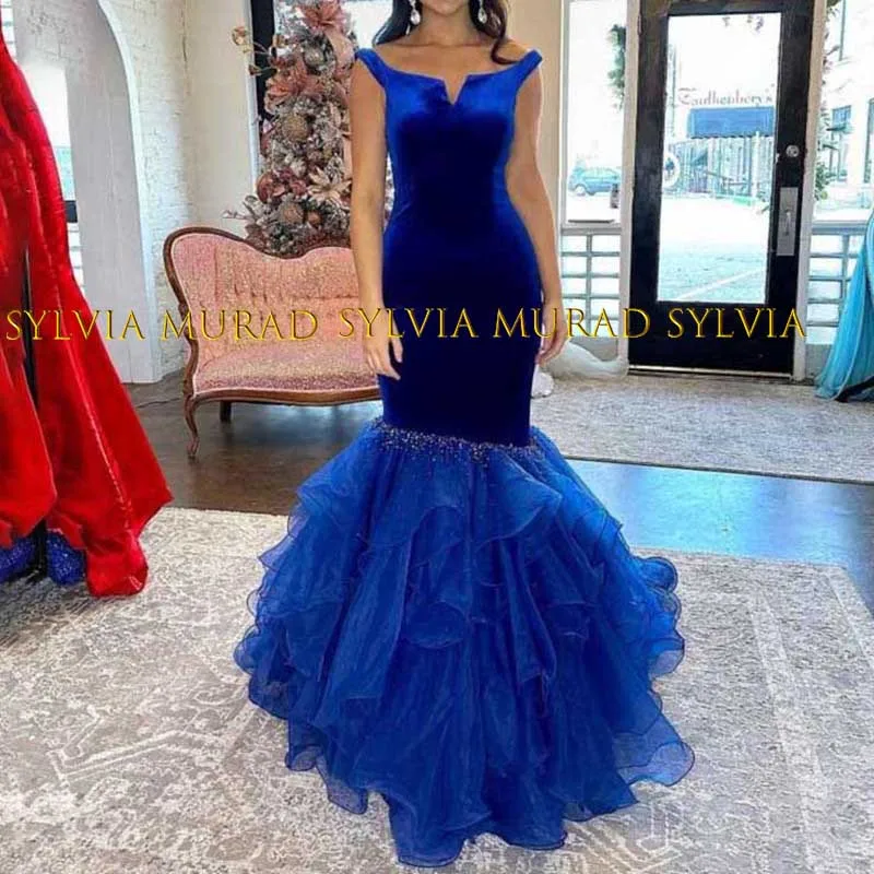 

Stretchy Long Evening Dress With Beaded Tiered Mermaid Off Shoulder Royal Blue Velvet Trumpet Prom Dresses Party Gown