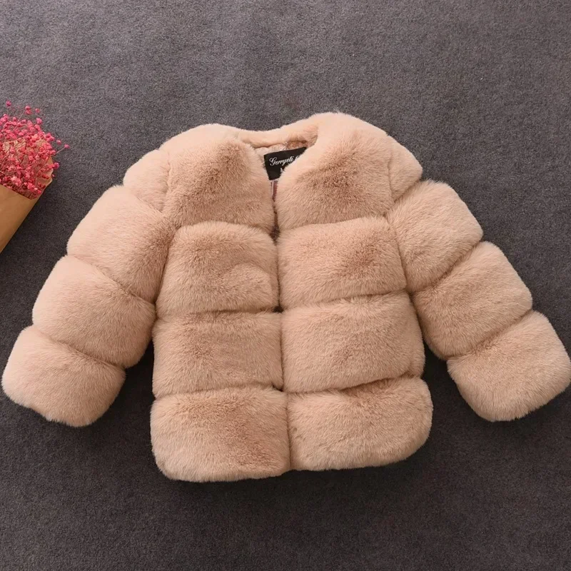 

2023 New Kids Clothing Baby Girl Winter Clothes Coat Jacket Fur Thicken Warm Cotton Sweet Solid Color Button Fashion Cute