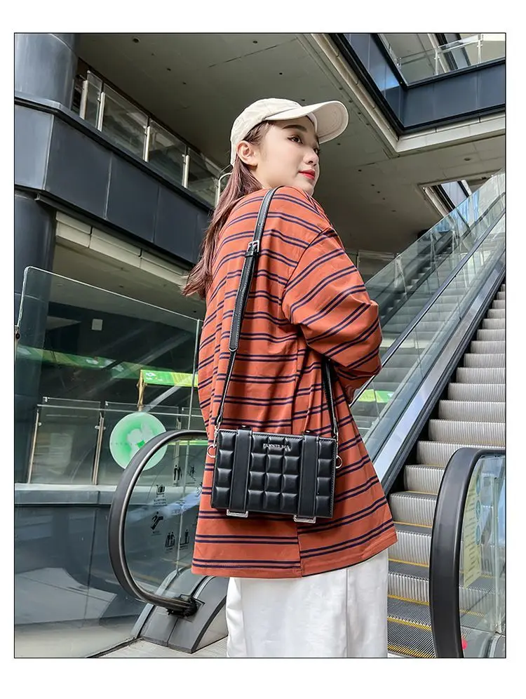 男性と女性のためのラッチショルダーバッグ,ユニセックス