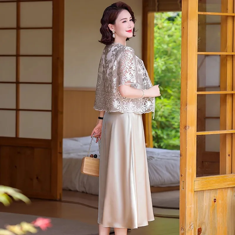 2025 Ladies Round Neck Lace Long Dresses Middle Aged Mother Fashion Large  Size 5XL Vestidos Summer Femme Short Sleeve Maxi Dress - AliExpress  200000345