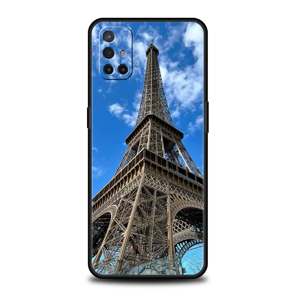 Red Umbrella Eiffel Tower Design Phone Case Cover