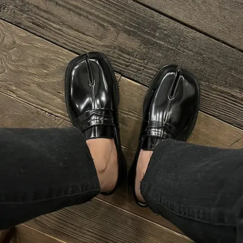 Luxury Couple Shoes Loafer for Men Women Designer Split Toe Casual Leather Shoes Sneakers Fashion Korean Version Trend Shoes New - Image 5