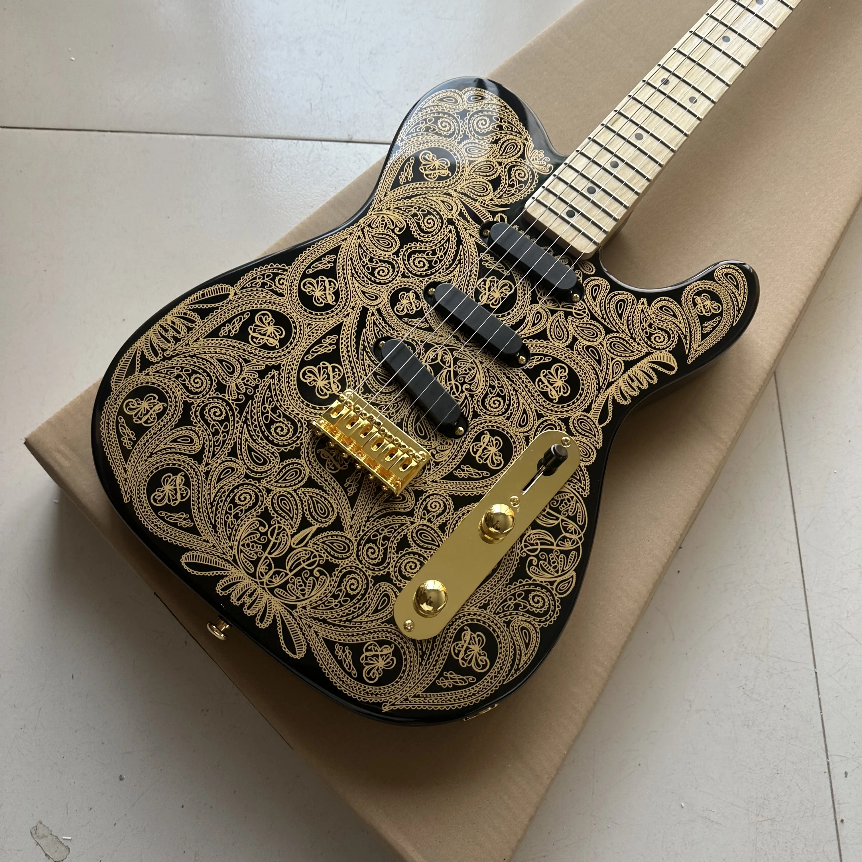 Paisley Black Gold top electric guitar James Burton TL gold hardware