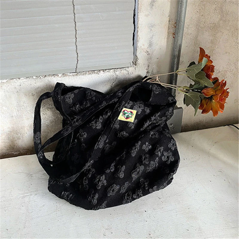 

Jacquard Shoulder Bag Women Girls Students Black Flowers Shopping Delicate Retro Ins Fashion Tote Handy Artistic Square Package