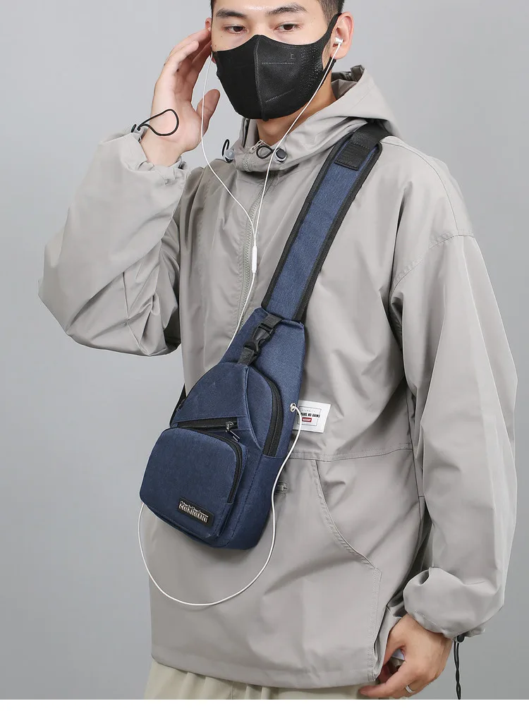 Men's Chest Bag Image 14