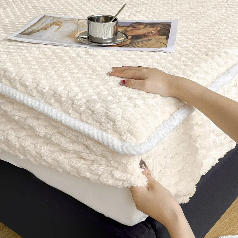

Family Bed Cover Plush Fitting Warm Bed Sheet With Elastic Band Beige Mattress (Without Pillowcase)