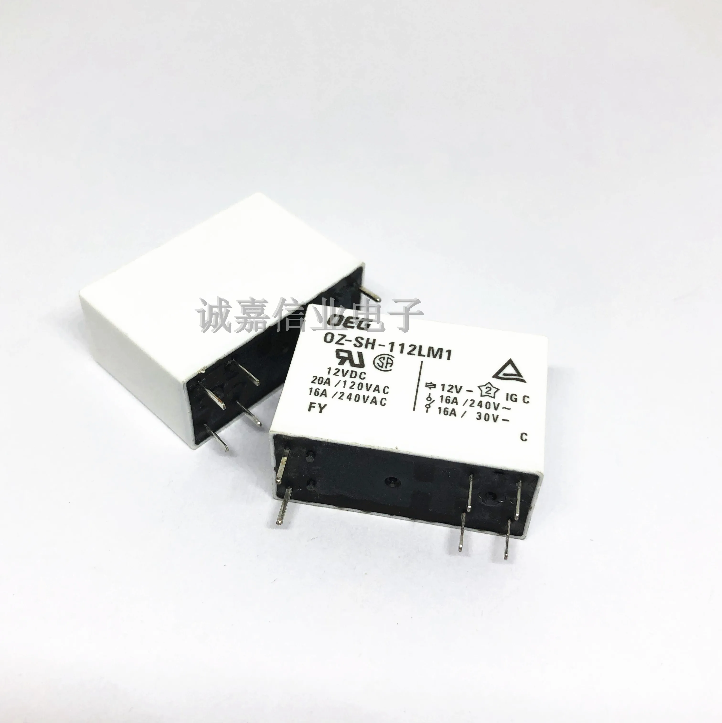 1-200PCS (IC) 새로운 원본 L6225D L6225 SOP20 전자 부품 