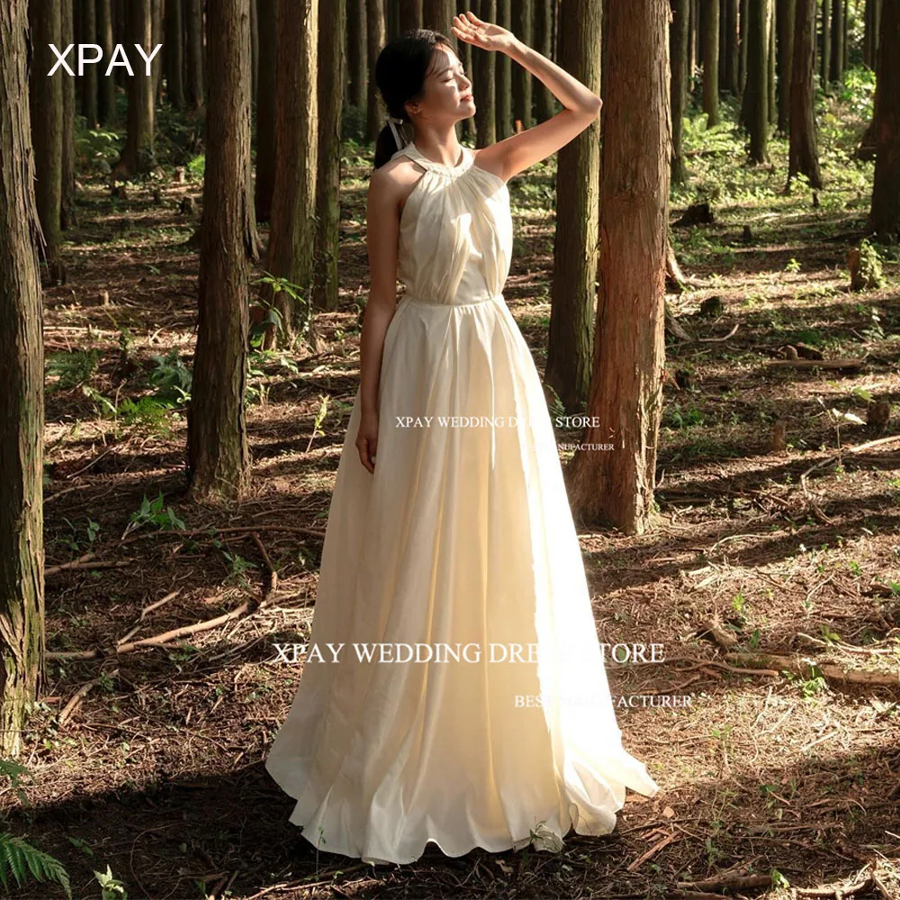 

XPAY Elegant Halter Neck Korea Wedding Dresses Taffeta Sleeveless Backless Bridal Dress Photos Shoot Custom Floor Bridal Gown