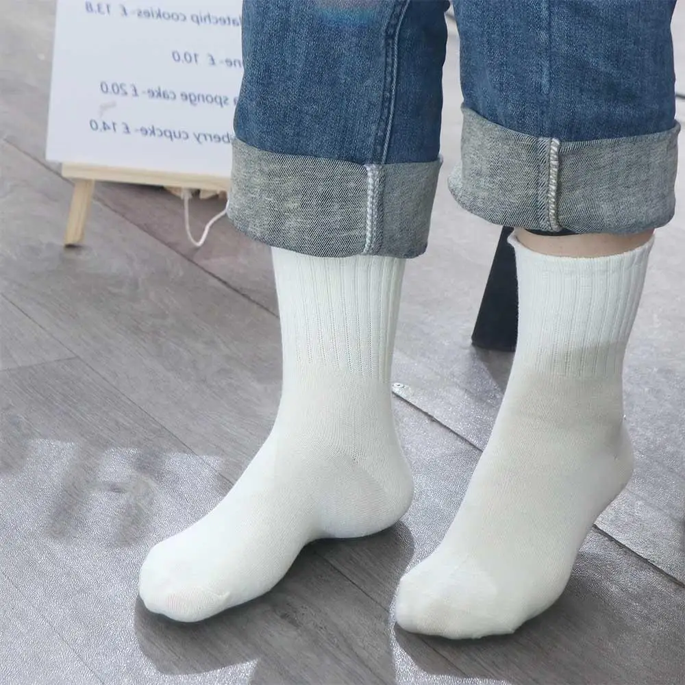 Sweet Personality Solid Color Female Autumn and Winter Casual Socks Women Socks Striped Socks Cotton Hosiery Tube Socks