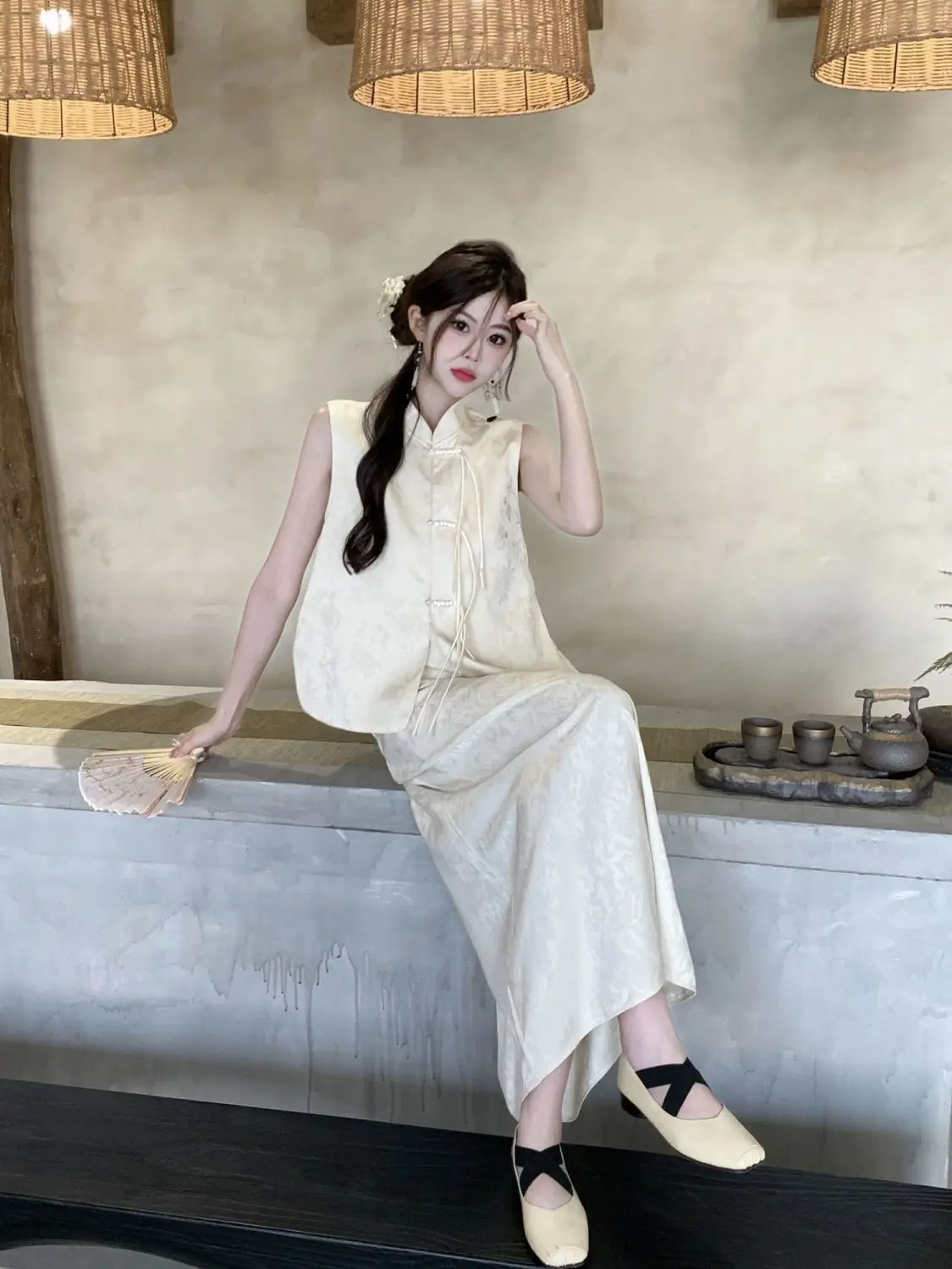 Spring/Summer Set Women's Pan Buckle Standing Neck Tank Top Elegant and Fashionable Strap Dress Women's Two Piece Set