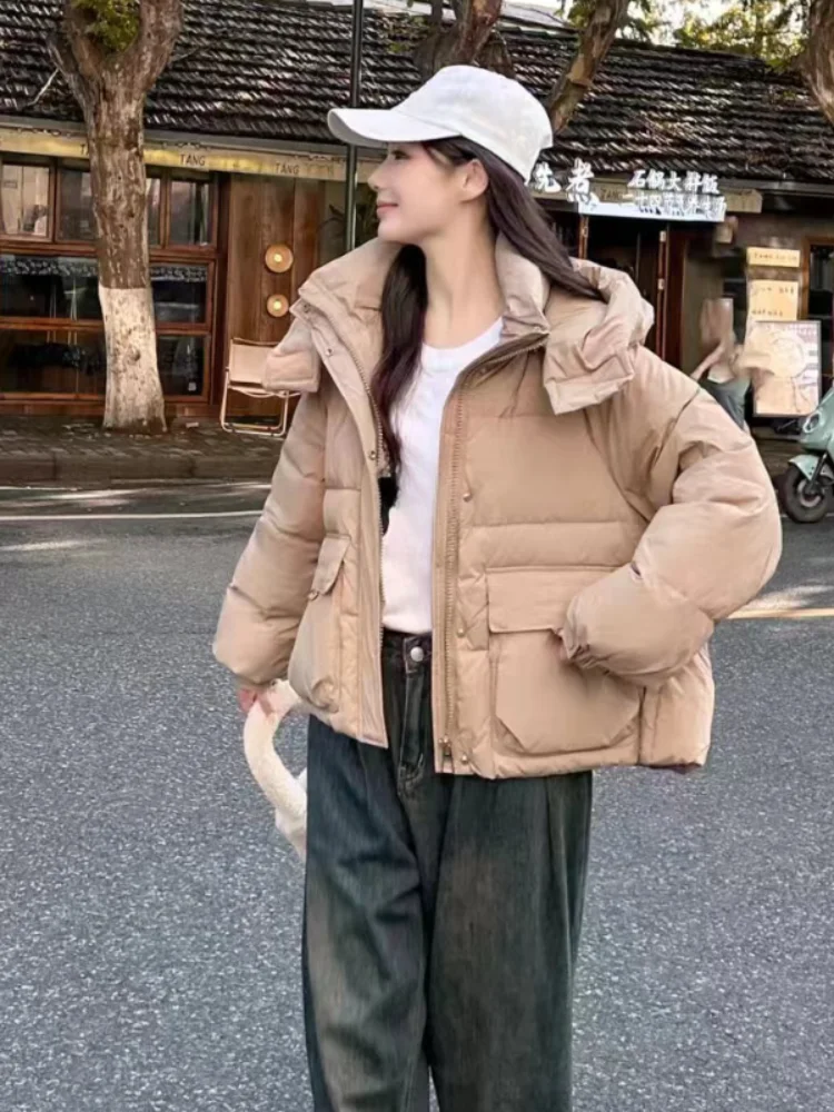 thumbnail image 1 of Abrigo de invierno para mujer, chaquetas de invierno para mujer 2024, chaqueta de plumón gruesa, holgada y cálida, abrigos acolchados cortos de tendencia de calle alta para mujer, 1 of 5