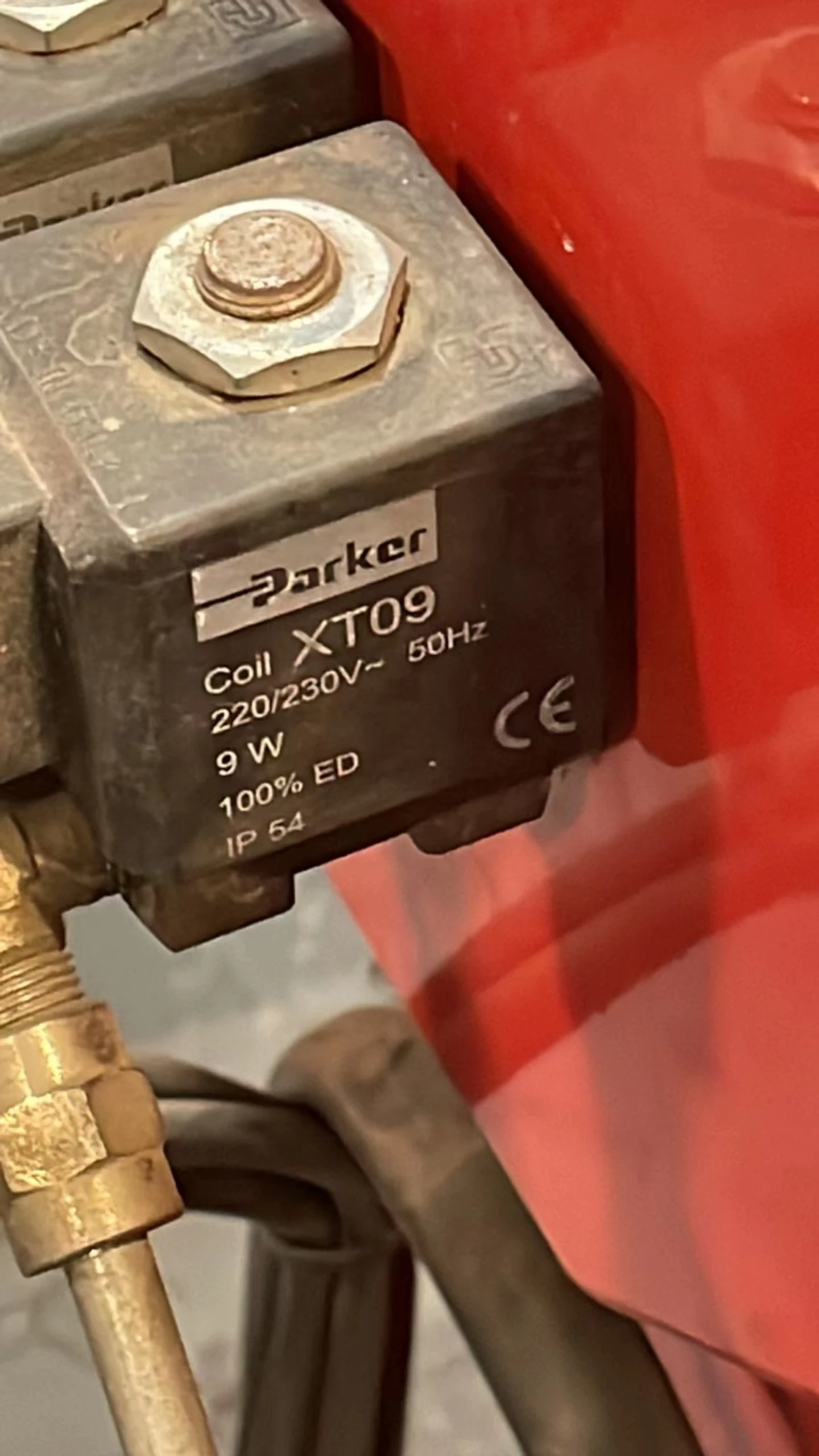 

Катушка XT09