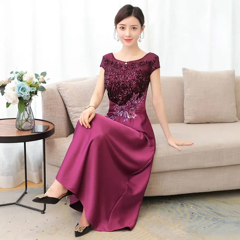 

Women's Summer High end Young Dress Noble and Fashionable Long Dress