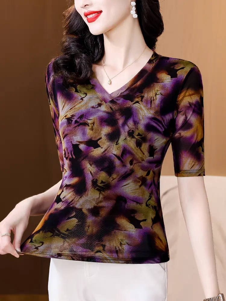 

Футболка женская сетчатая с V-образным вырезом и рукавом до локтя