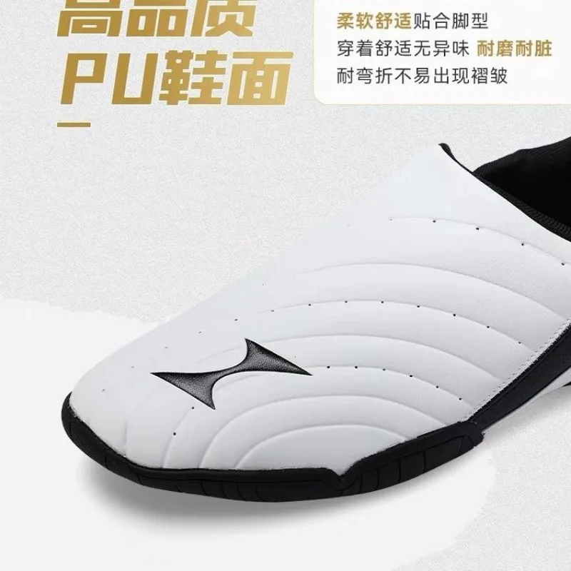 Men's and Women's Soft-soled Sports Shoes Non-slip and Wear-resistant Martial Arts Shoes Competitive Competition Taekwondo Shoe