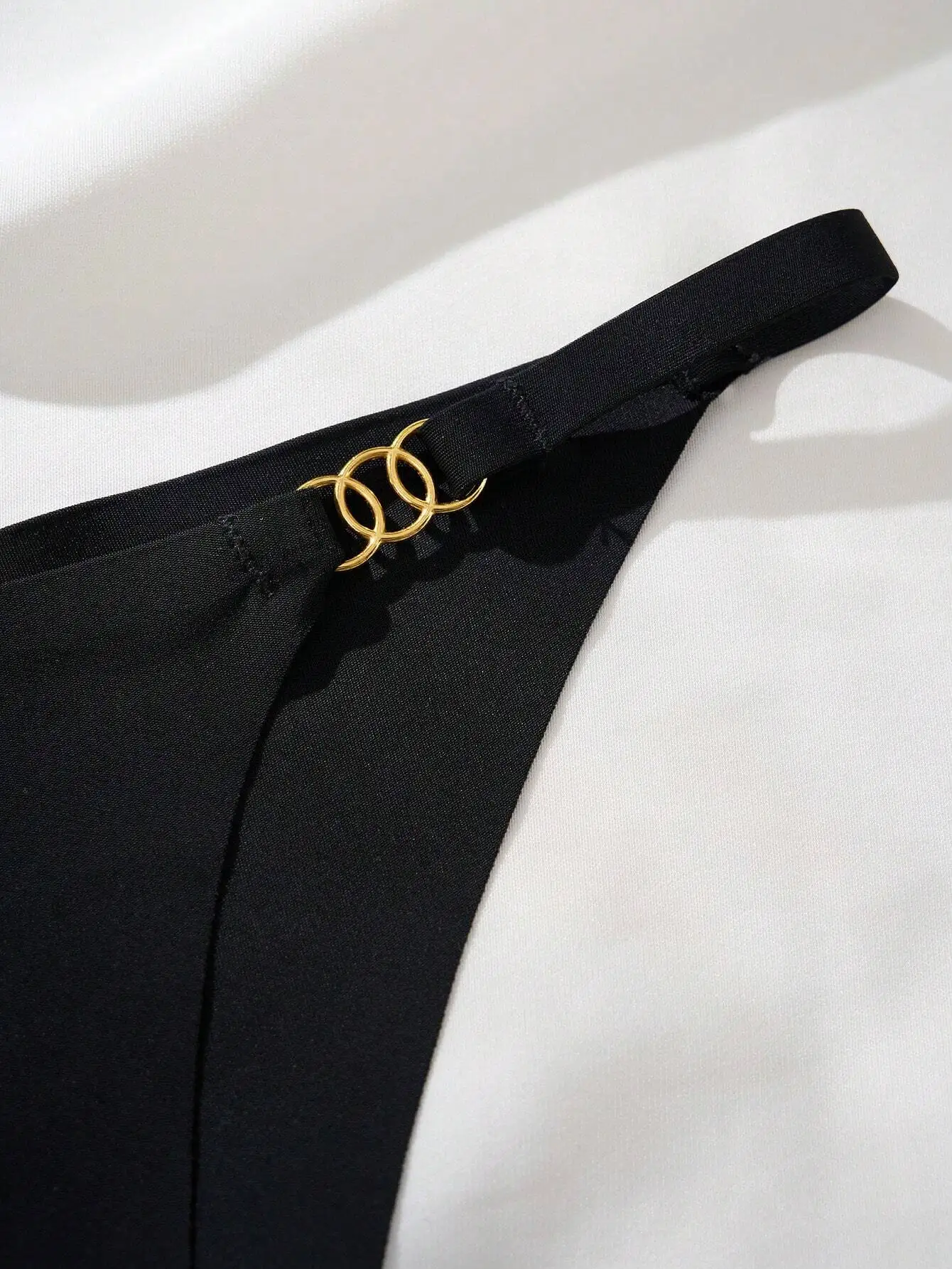 No Show Chain Linked Panty