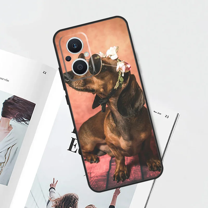 Charming Dachshund Dog Case - Stylish Protective Cover