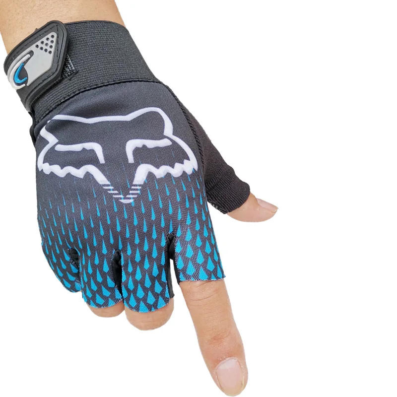 Рисунок 3 - Защитные перчатки для занятий фитнесом