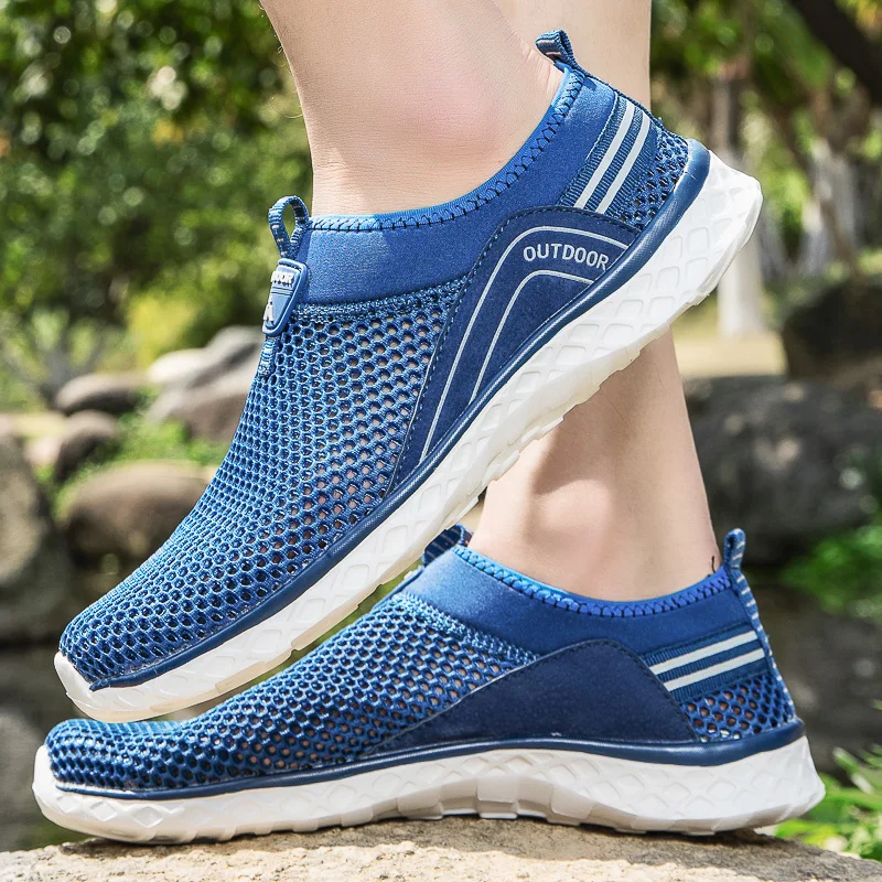 Hot Selling Neutral Mesh Breathable Upstream Wading Shoes Fast Drying Beach Shoes Couple Water Shoes