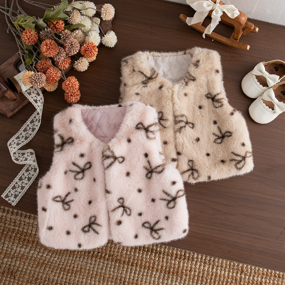 Baby Girl Vest Jacket Winter Solid Color Bow Dot Baby Tops Fleece-Lined Warm Baby Girl Jacket Baby Clothing