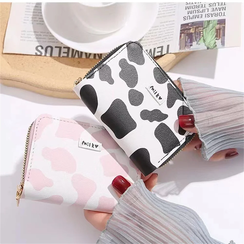 

2022 Fashion Cute Cow Print Wallet Pu Leather Cartoon Anime Multi-card Slot Short Women Coin Purse Lady Card Holder Wallet Gift