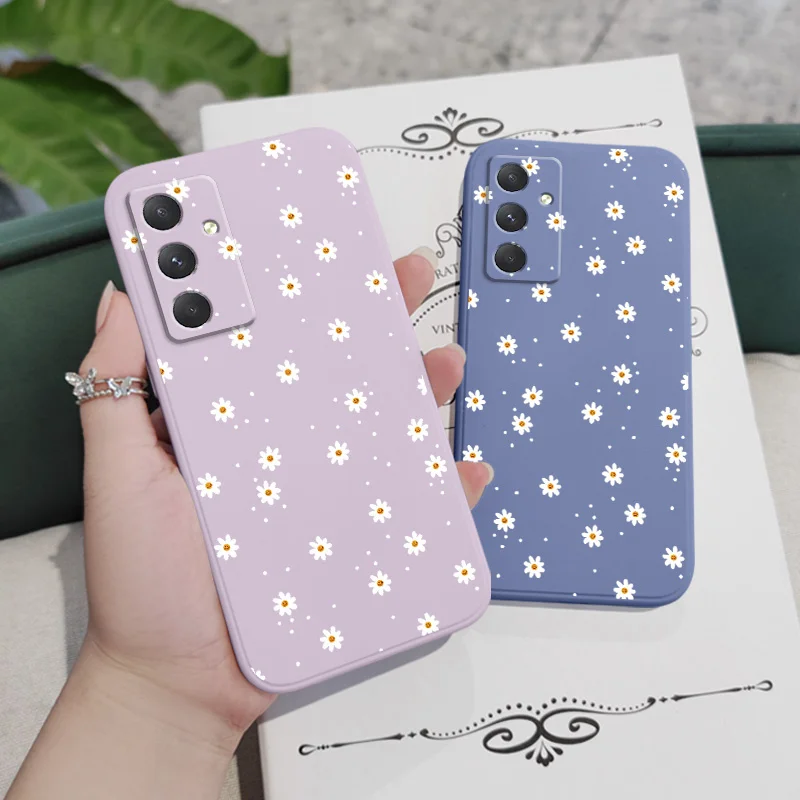 Floral Daisies Phone Case - Elegant Protective Cover with Vibrant Design