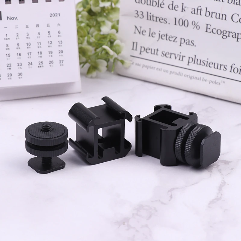 Camera Three-Head Hot Shoe Mount Adapter Dual Screws Bracket Holder for Camera LED Video Microphone Monitor Flash Light