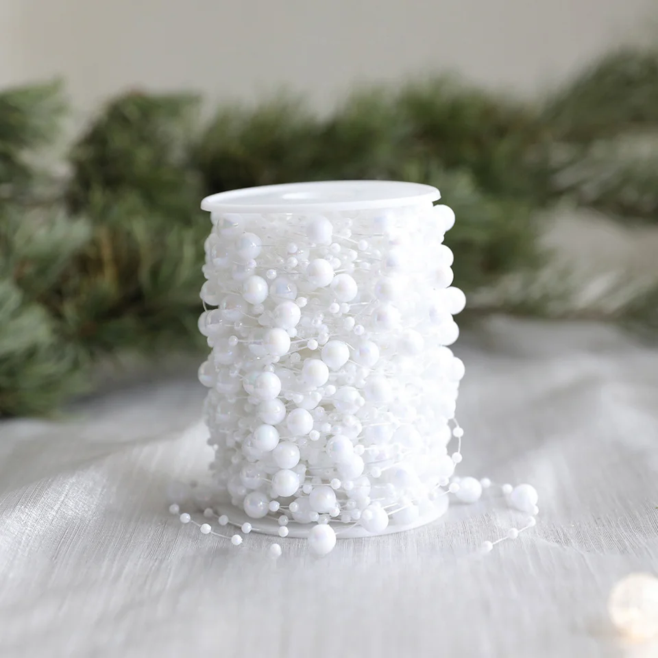 Ghirlanda di perle lunga 3 m, lussuosa decorazione per albero di Natale e stanze, perline da 8 mm, catena da 3 m (bianco
