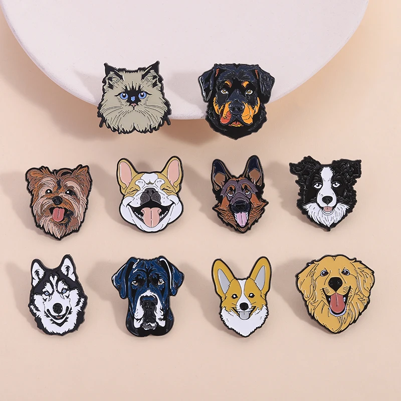 Niedliche Familie Haustier Hund Emaille Pins Deutscher Schäferhund Husky Französische Bulldogge Corgi Cartoon Tier Broschen Revers Rucksack Abzeichen Schmuck
