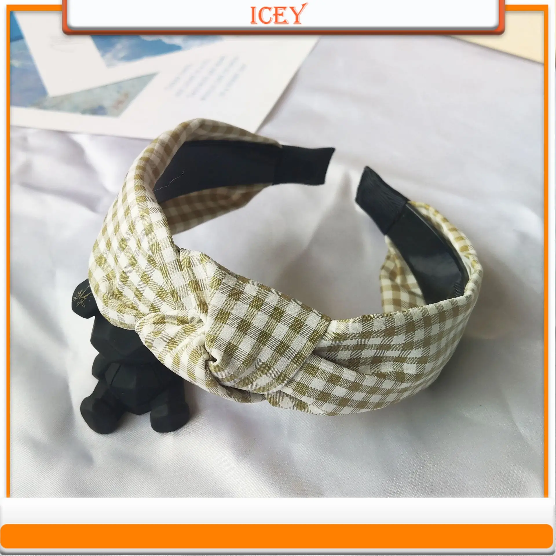 Рисунок 6 - широкая боковая повязка на голову